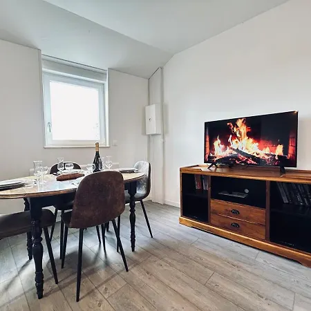 Neufchatel T3 Cocooning Equipe Proche Centre דירה *